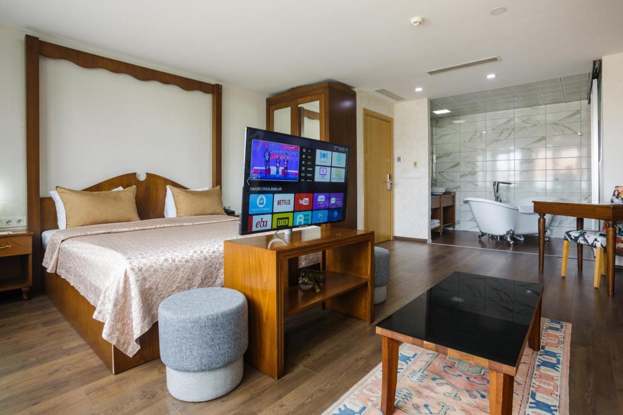 P Galata Hotel - Special Category Isztambul Kültér fotó