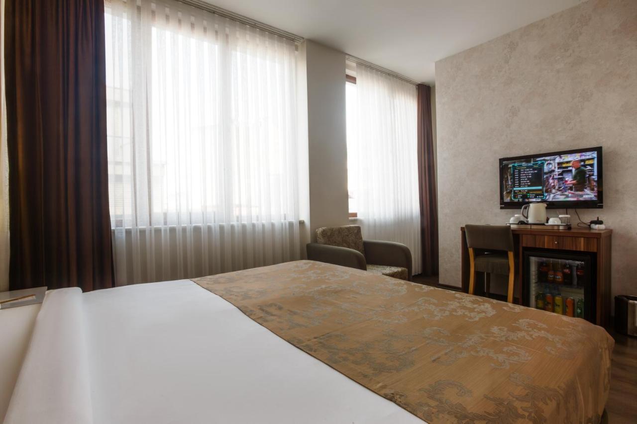P Galata Hotel - Special Category Isztambul Kültér fotó