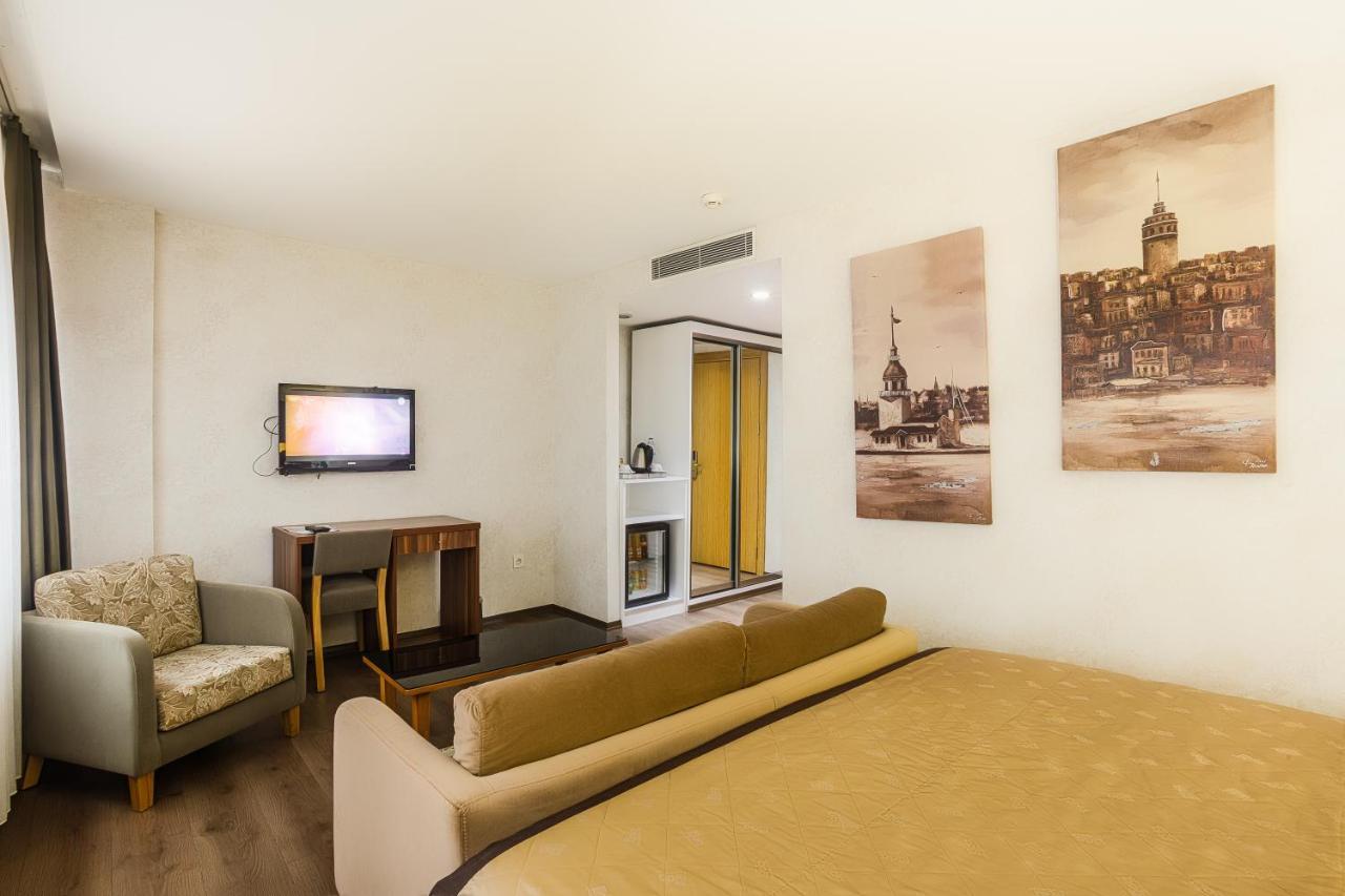 P Galata Hotel - Special Category Isztambul Kültér fotó