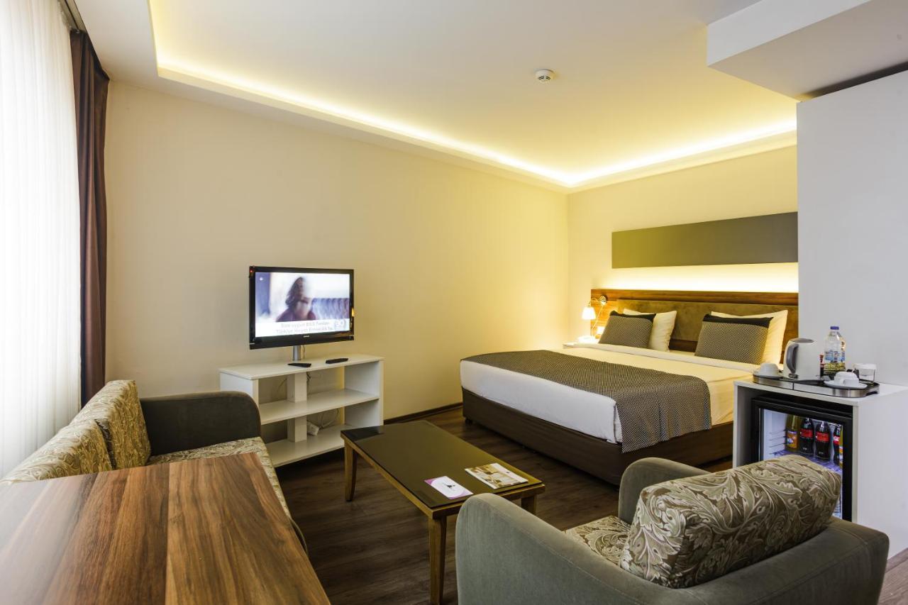 P Galata Hotel - Special Category Isztambul Kültér fotó