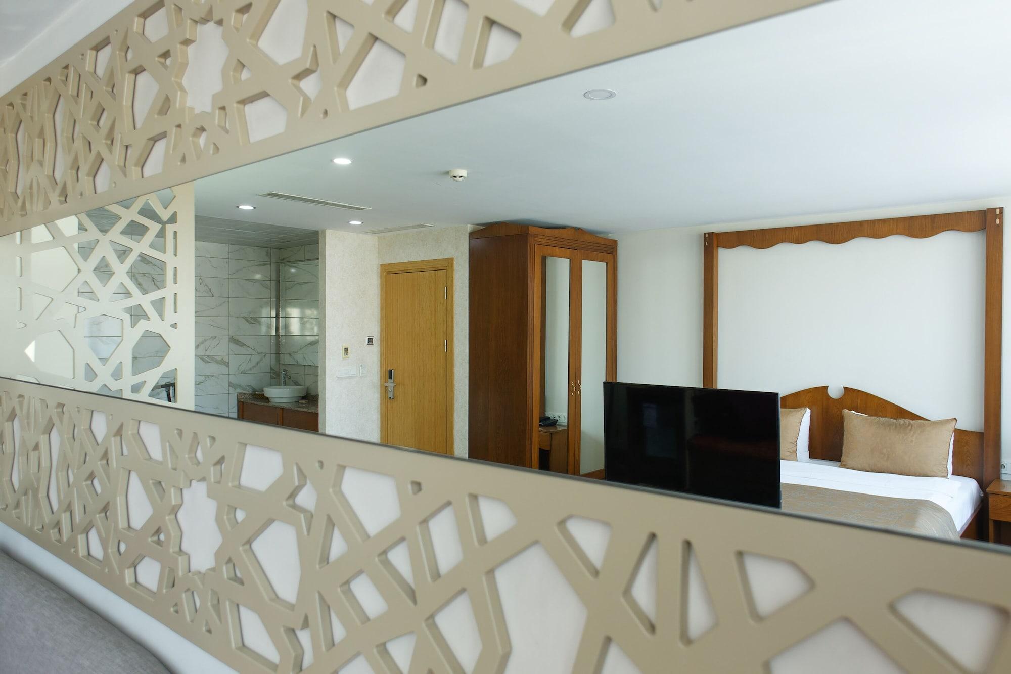 P Galata Hotel - Special Category Isztambul Kültér fotó